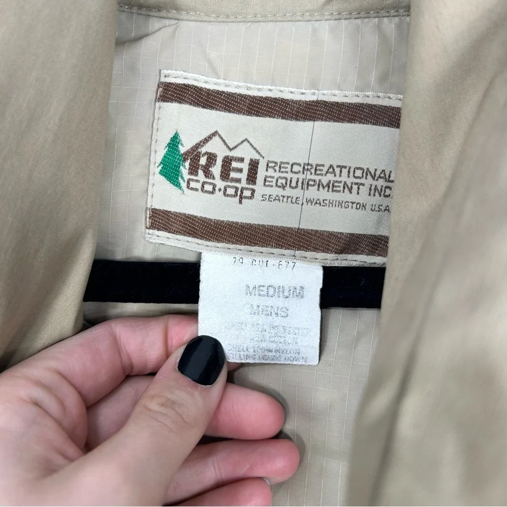 REI VINTAGE tan goose down puffer coat